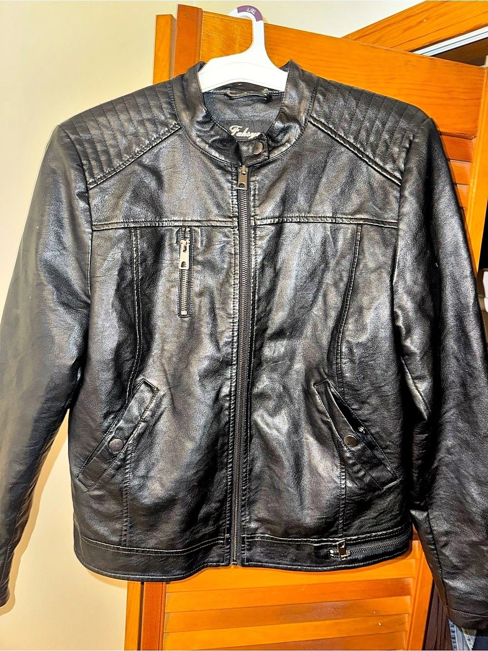 Faux Women's Black Moto Jacket Like New